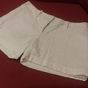 Ann Taylor signature size 2 white eyelet shorts